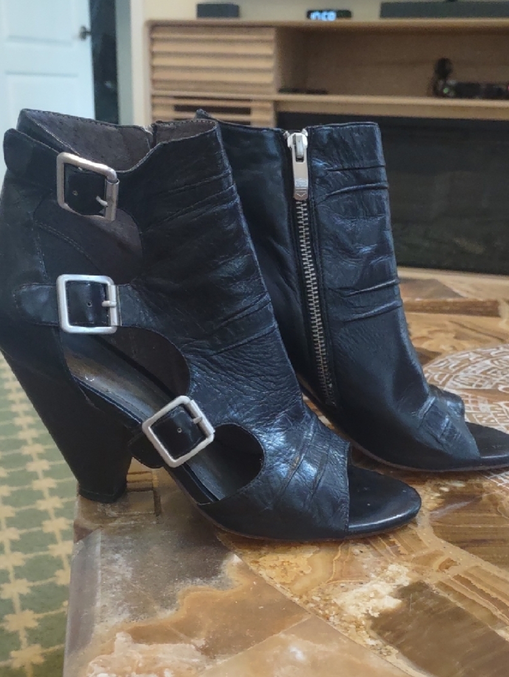 Vince Camuto Genuine Leather Open-Toe Ankle Booties Black SZ 8